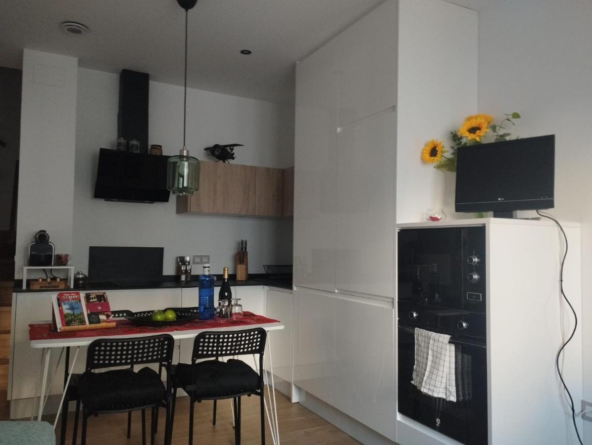 Atico Aire De Triana Apartamento Sevilha Exterior foto