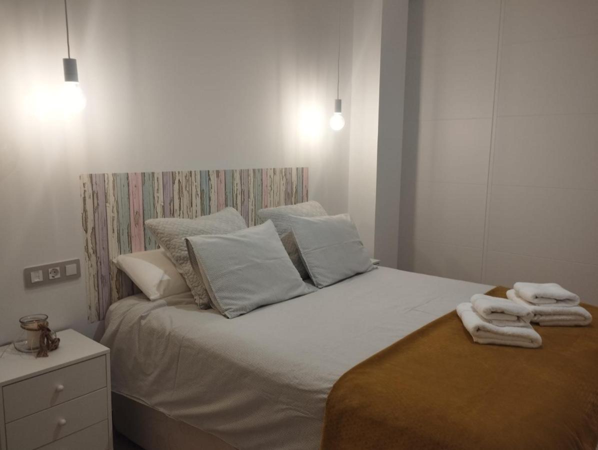 Atico Aire De Triana Apartamento Sevilha Exterior foto