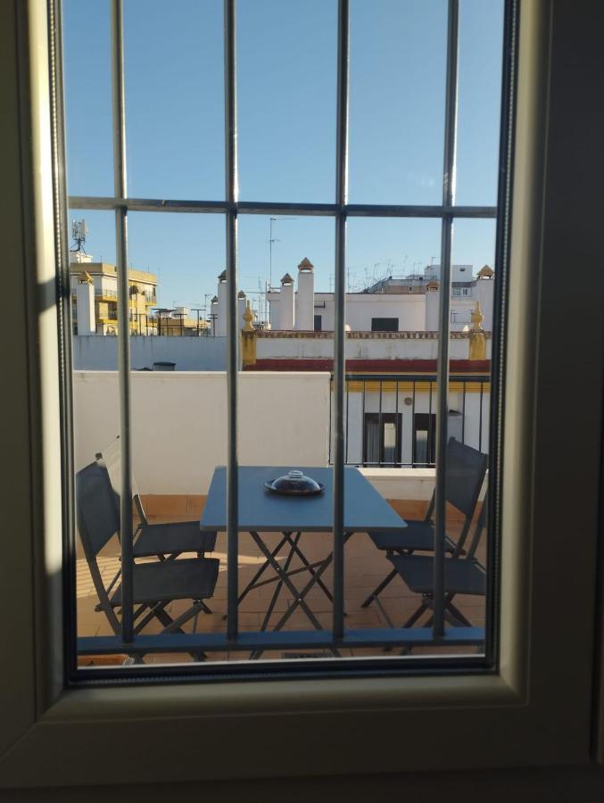 Atico Aire De Triana Apartamento Sevilha Exterior foto